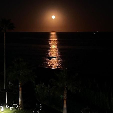 Exclusive Luxury Frontline Beach Penthouse Casares Del Mar - Estepona Extérieur photo