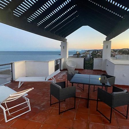 Exclusive Luxury Frontline Beach Penthouse Casares Del Mar - Estepona Extérieur photo