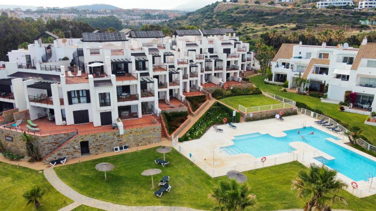 Exclusive Luxury Frontline Beach Penthouse Casares Del Mar - Estepona Extérieur photo