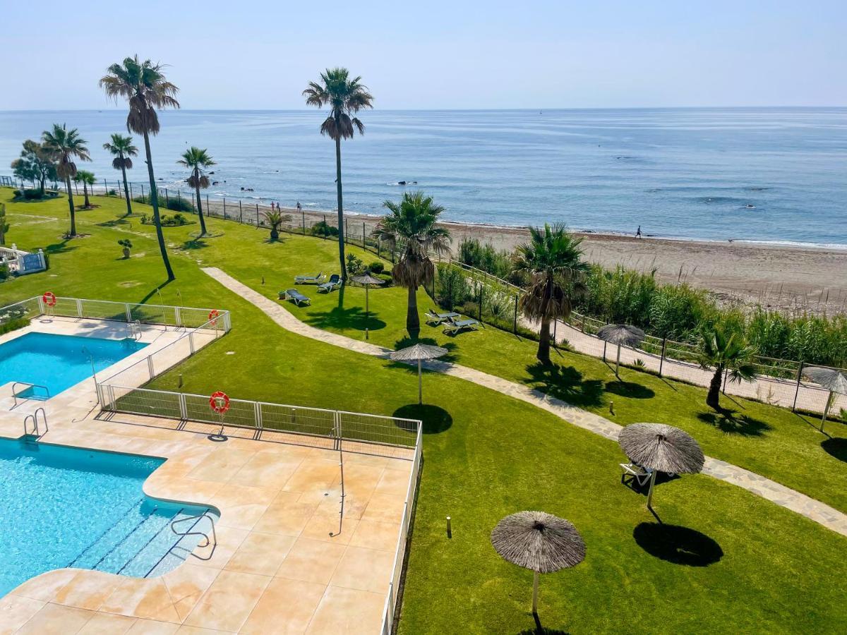 Exclusive Luxury Frontline Beach Penthouse Casares Del Mar - Estepona Extérieur photo