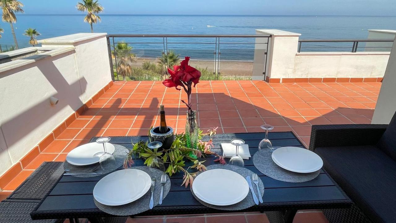 Exclusive Luxury Frontline Beach Penthouse Casares Del Mar - Estepona Extérieur photo